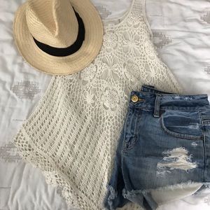 Cream Lace Sleeveless Top